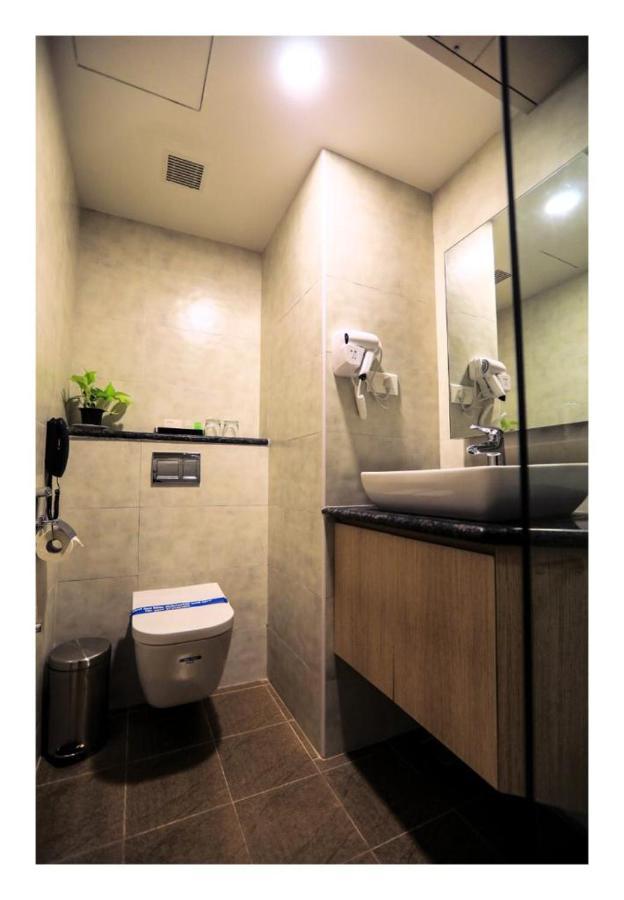 Pp Residency Hotel Covelong Екстериор снимка